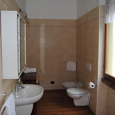 Bed & Breakfast B&B Sosta Sul Lago Lezzeno